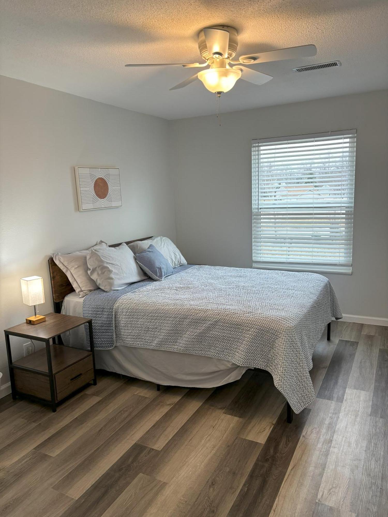 Peaceful Park 2 Bedroom Remodeled Family Suite Granite City Kültér fotó